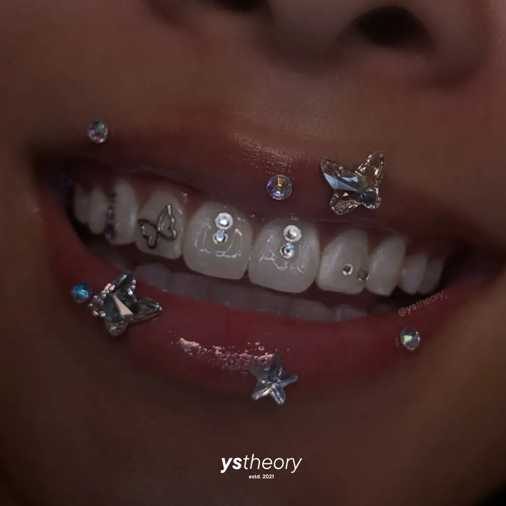 Tooth gem placement by Nhi, client work 8