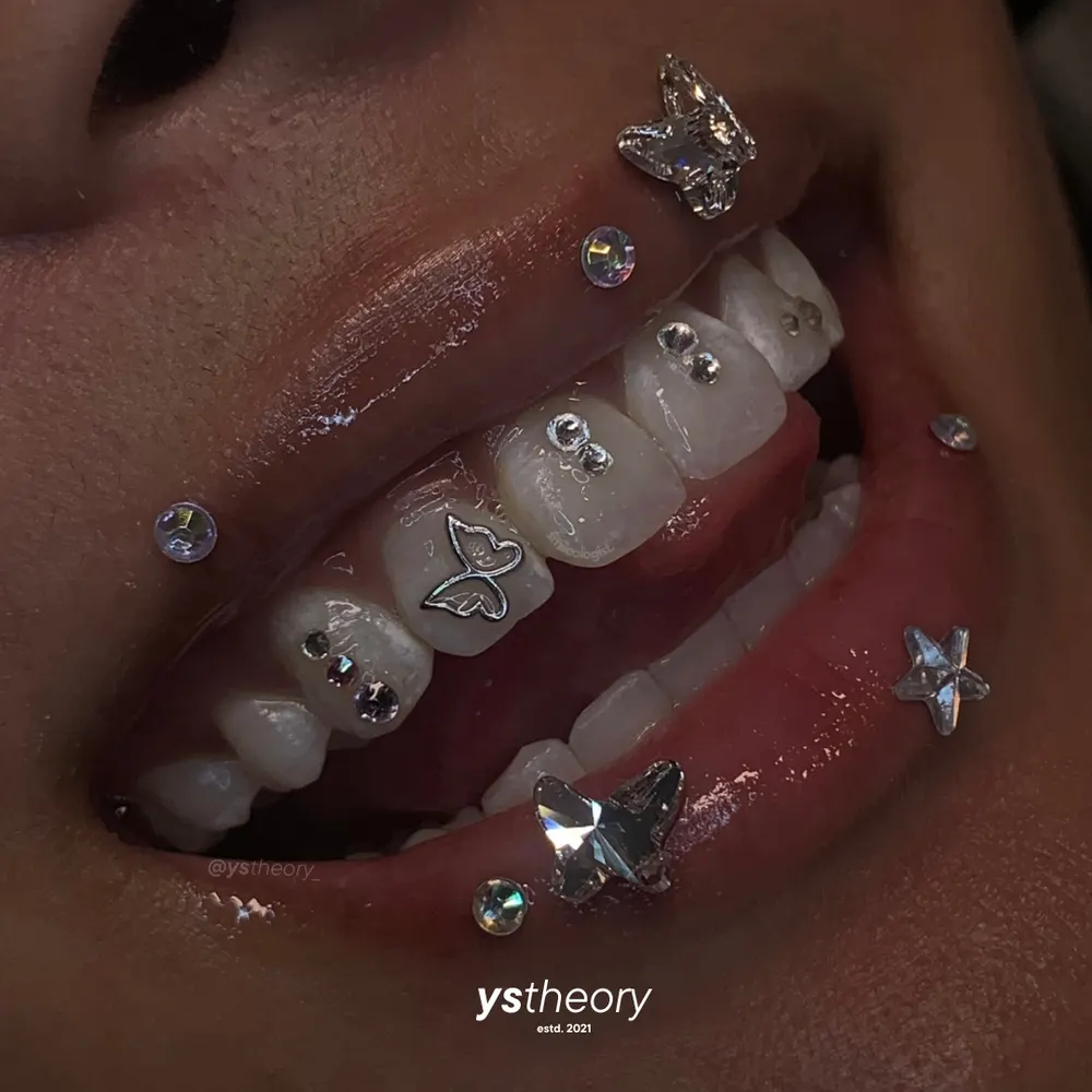 Tooth gem placement by Nhi, client work 24